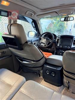 ميتسوبيشي باجيرو